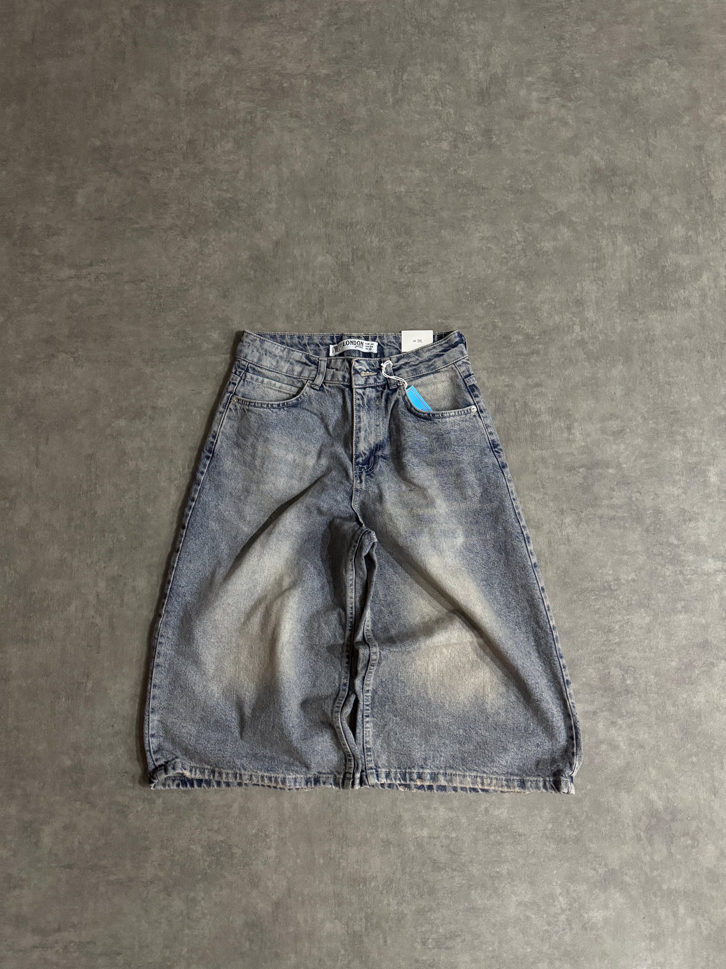Gris jorts “2” 🩶