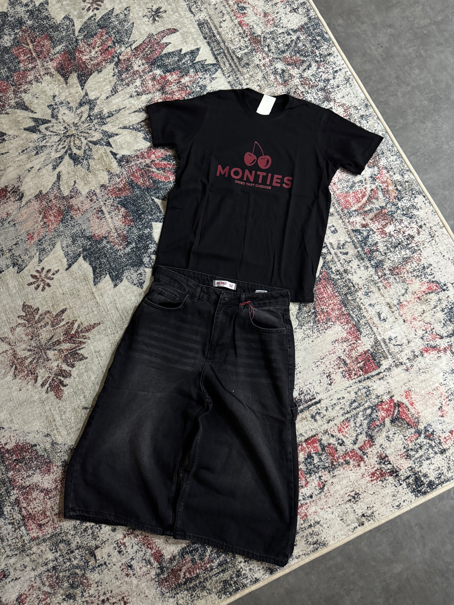 Tshirt MONTIES 🍒