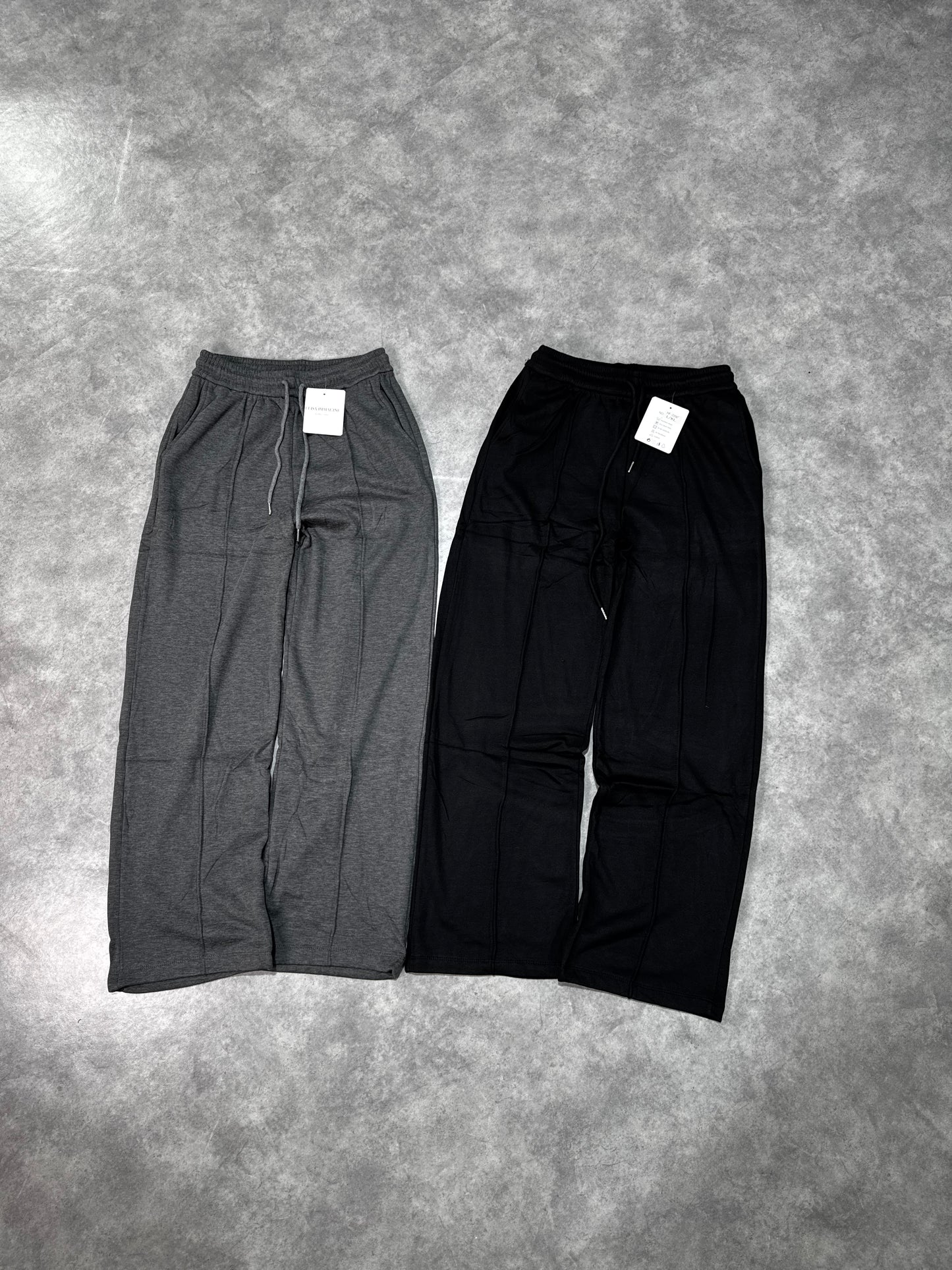 Essential Wide Sweatpants